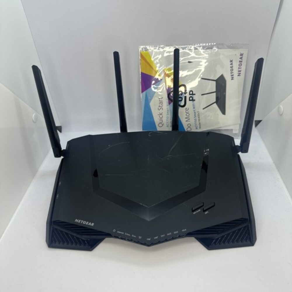 NETGEAR Nighthawk XR500 Pro Gaming Router - Picture 6 of 9